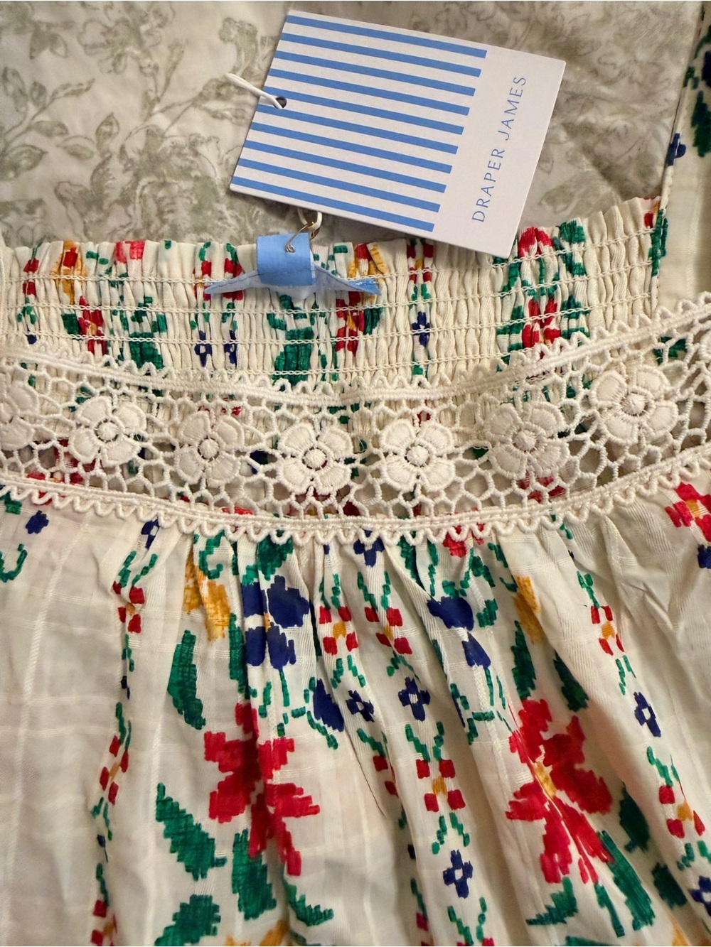 NWT Draper James Floral Peasant Top Size Large - Picture 7 of 7